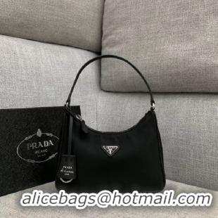 Discount Women Prada Re-Edition nylon Tote bag 91204 black