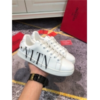 Discount Valentino Casual shoes #733120