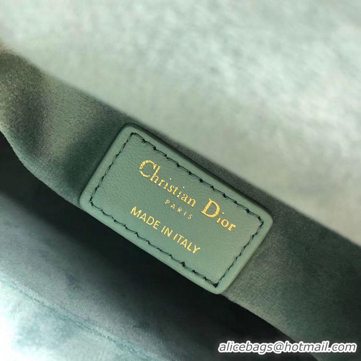 Low Price MINI LADY DIOR Velvet BAG M424 Green