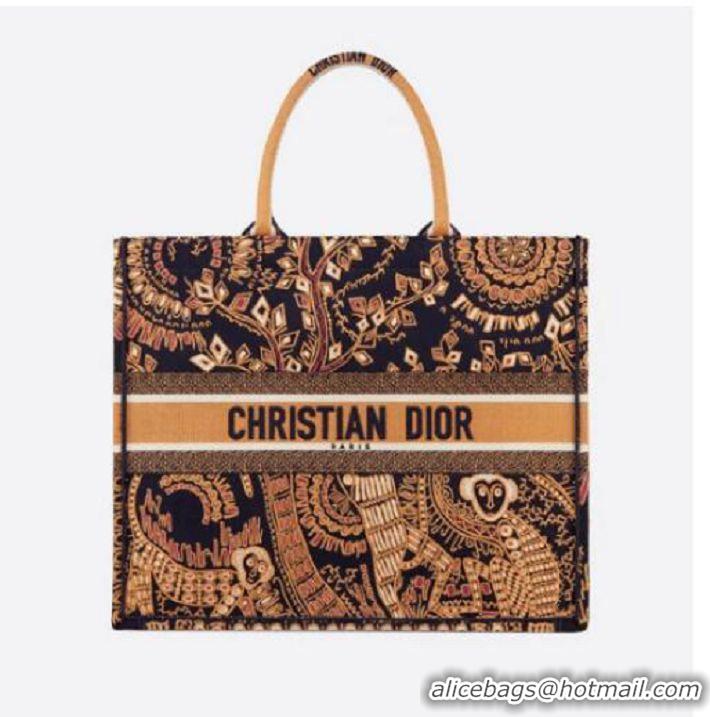 Most Popular ORANGE AND BLACK DIOR BOOK TOTE DIOR ANIMALS EMBROIDERED CANVAS BAG M747