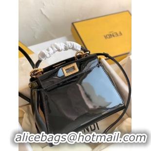 Luxury Classic Fendi PEEKABOO ICONIC MINI Black patent leather bag 8BN244