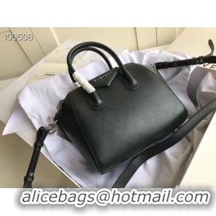 OUTLETS Givenchy Grained Calfskin Small Antigona Bag BB0511 Blackish green