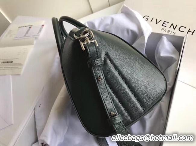 OUTLETS Givenchy Grained Calfskin Small Antigona Bag BB0511 Blackish green