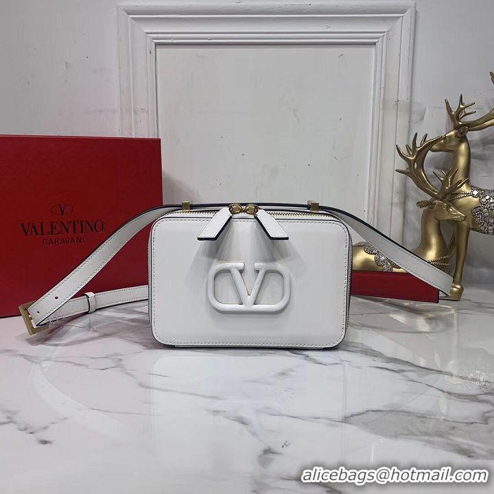 Promotional VALENTINO Origianl leather shoulder bag V0020 white