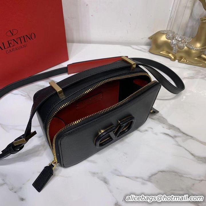 Imitation Classic VALENTINO Origianl leather shoulder bag V0020 black