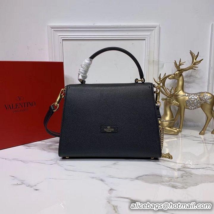 Most Popular VALENTINO Origianl leather Tote Bag V0025 black