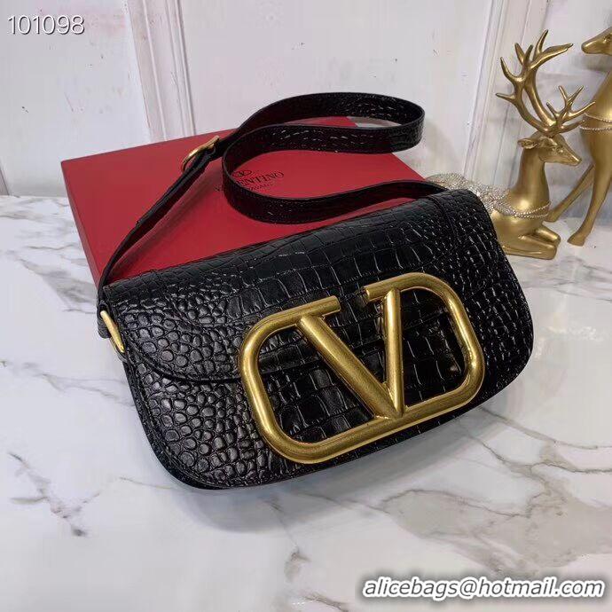 Shop Inexpensive VALENTINO Origianl Crocodile leather shoulder bag V0030 black