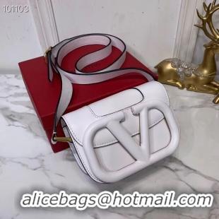 Good Taste VALENTINO Origianl leather shoulder bag V0032A white