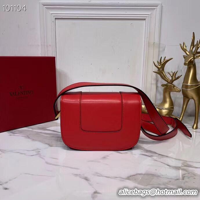 Low Price VALENTINO Origianl leather shoulder bag V0032 red