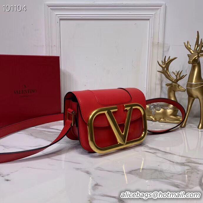 Low Price VALENTINO Origianl leather shoulder bag V0032 red