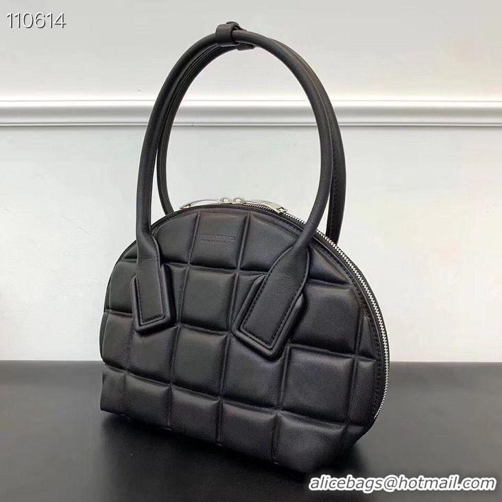 Famous Brand Bottega Veneta Original Woven Leather Square Shell Bag BV67130 Black