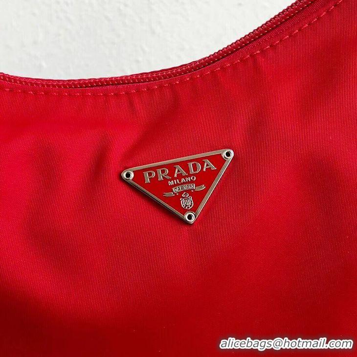 Buy Fashionable Prada Re-Edition nylon Tote bag MV519 red