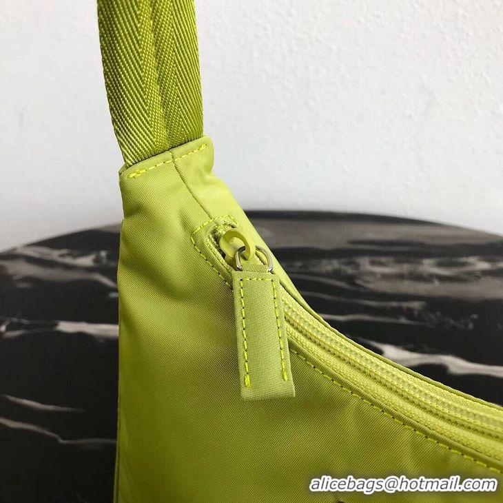 Popular Style Prada Re-Edition nylon Tote bag MV519 green