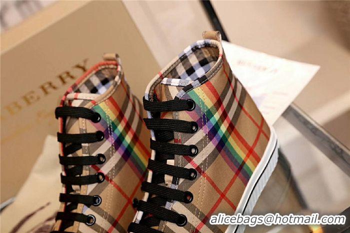 Stylish Burberry High Tops Shoes #616637