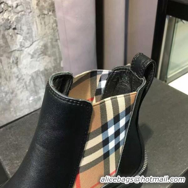 Most Popular Burberry Boots For Women #715210