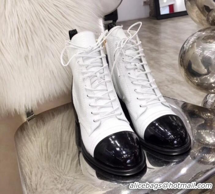 Top Quality Chanel Vintage and Patent Leather Lace-up Short Boots White 2019 (MD-9110124 )