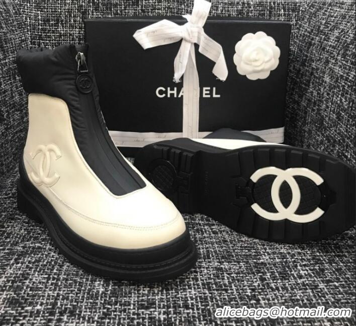 Charming Chanel Calfskin Wool Zip Flat Short Boots G10632 White 2019