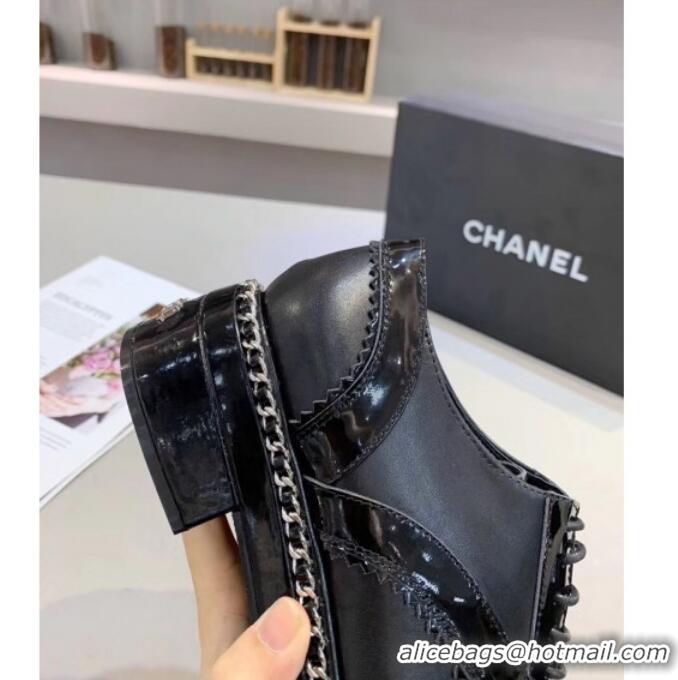 Sophisticated Chanel Calfskin and Patent Leather Chain Lace-Ups Loafers G35316 Black 2019