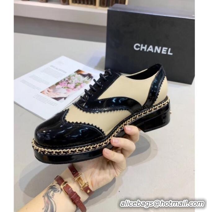 Sumptuous Chanel Calfskin and Patent Leather Chain Lace-Ups Loafers G35316 Apricot 2019