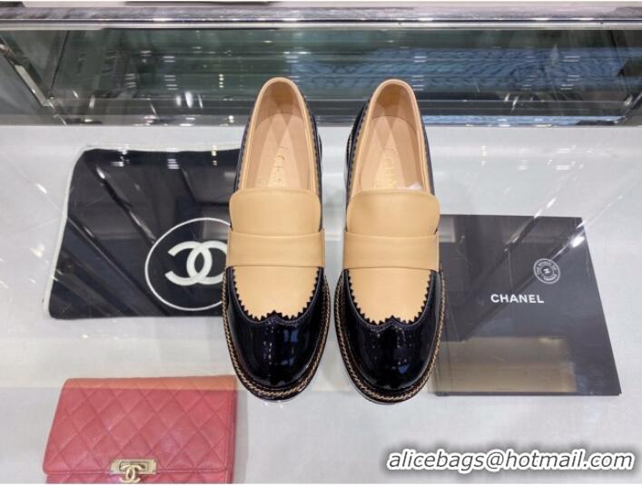 Practical Chanel Calfskin and Patent Leather Chain Lace-Ups Loafers G35317 Beige 2019