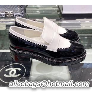 Luxury Chanel Calfskin and Patent Leather Chain Lace-Ups Loafers G35317 White 2019