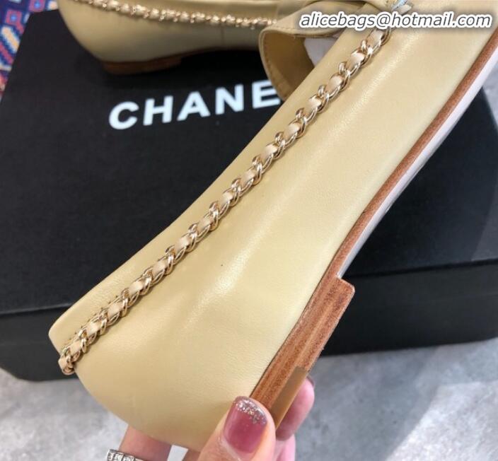 Discount Chanel Lambskin Chain Flat Loafers G35631 Beige 2020