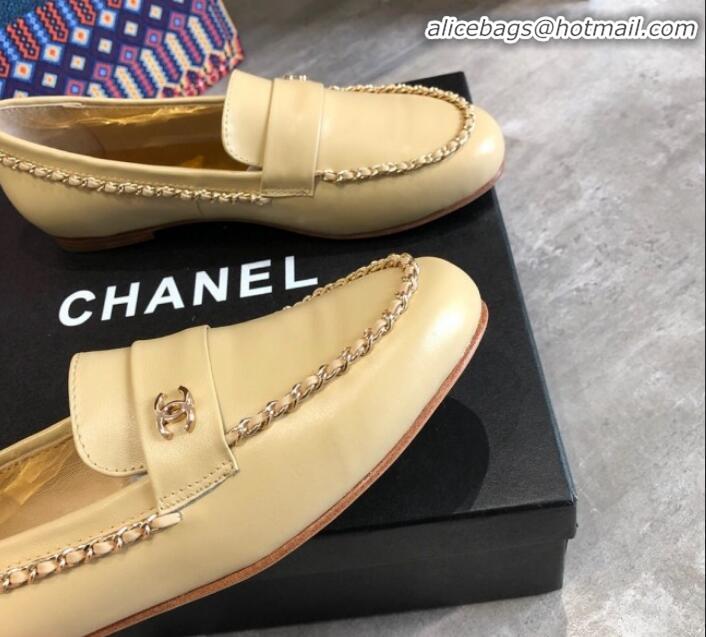 Discount Chanel Lambskin Chain Flat Loafers G35631 Beige 2020