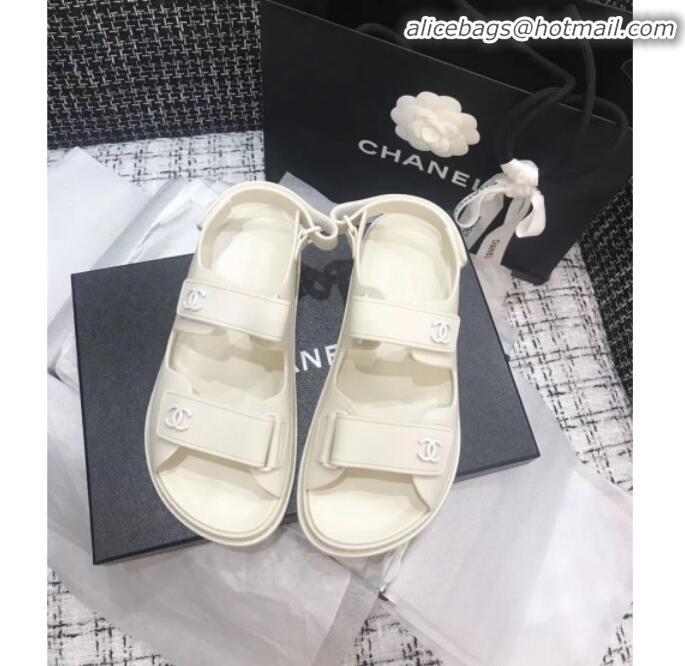 Good Looking Chanel Strap Flat Sandals G3445 White 2020