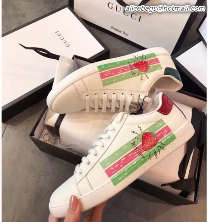 Luxury Gucci Ace Sneaker with Web and Strawberry G72637 White