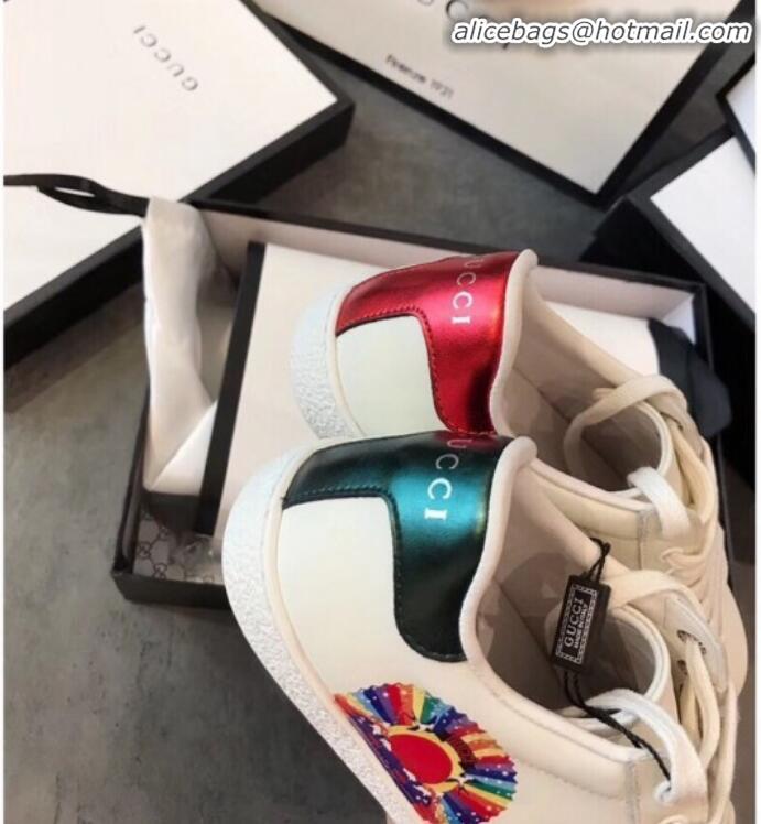 Luxury Gucci Ace Sneaker with Rainbow Print G72639 White