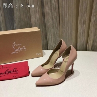 Most Popular Christian Louboutin CL High-heeled Shoes For Women #627554