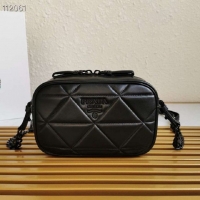 Famous Brand Prada Spectrum shoulder bag 1BH141 black