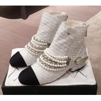 Luxury Chanel Pearl Chain Buckle Short Boots G21619 White 2019 