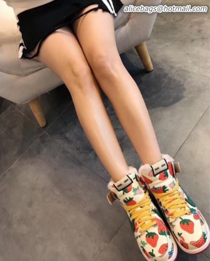 Low Price Gucci x Nike Strawberry Print Sneakers G21130