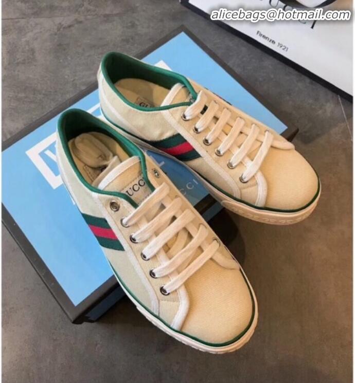 Stylish Gucci Disney Canvas Sneakers Vintage G23107 White 2020