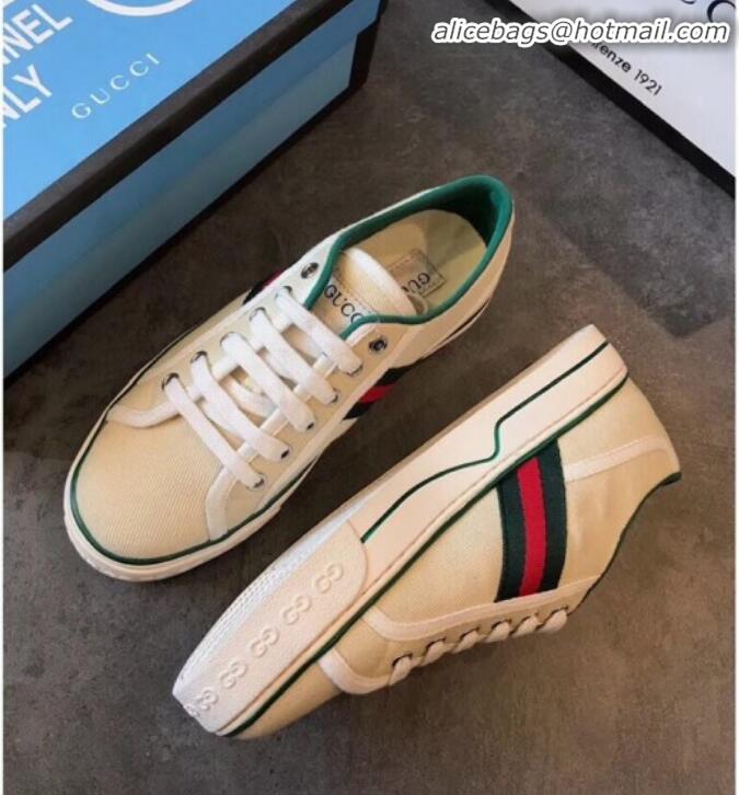 Stylish Gucci Disney Canvas Sneakers Vintage G23107 White 2020