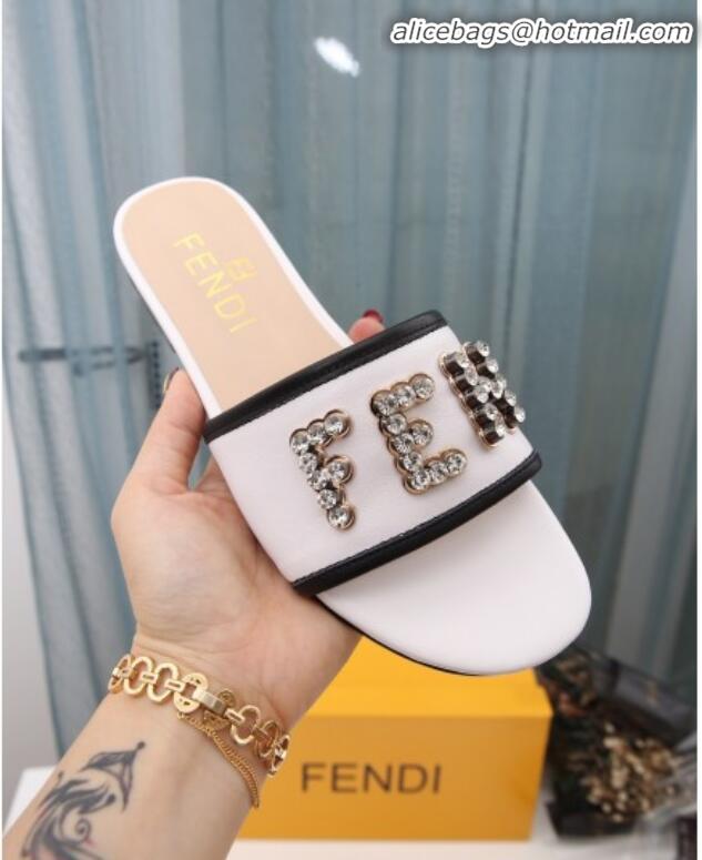 Trendy Design Fendi Calfskin Crystal Fendi Logo Flat Slide Sandals G70366 White