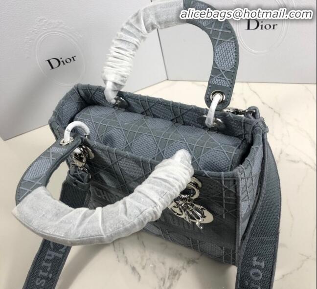 Trendy Design Dior Lady Dior Medium Bag in Geometry Embroidered Canvas CD1907 Light Grey 2020