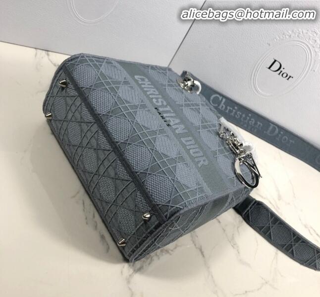 Trendy Design Dior Lady Dior Medium Bag in Geometry Embroidered Canvas CD1907 Light Grey 2020