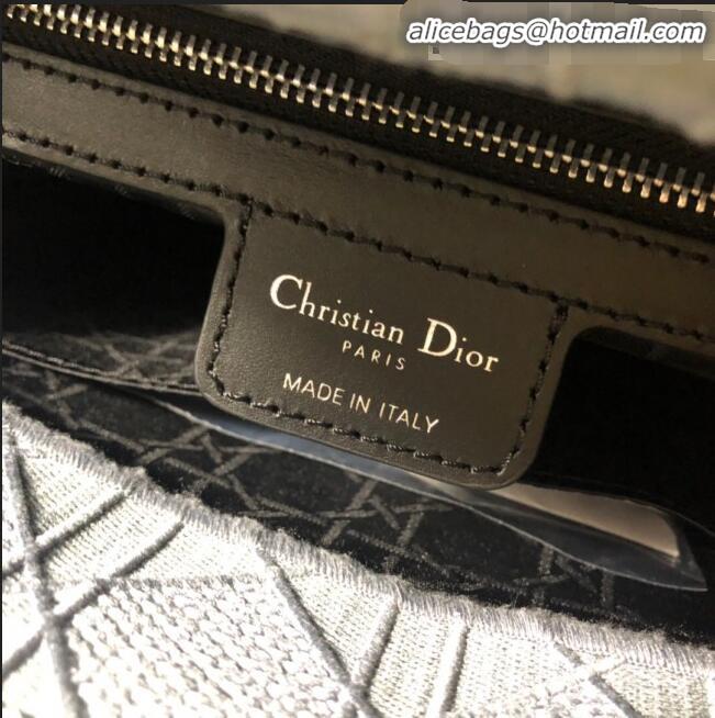 Trendy Design Dior Lady Dior Medium Bag in Geometry Embroidered Canvas CD1907 Light Grey 2020