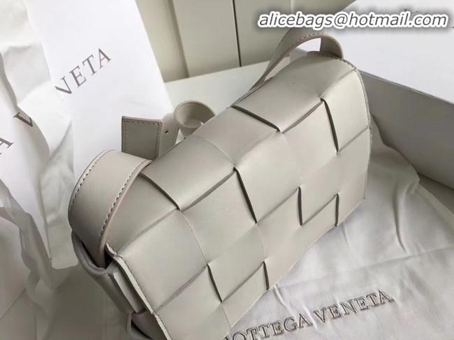 Buy Discount Bottega Veneta Sheepskin Weaving Original Leather 578004 Off White