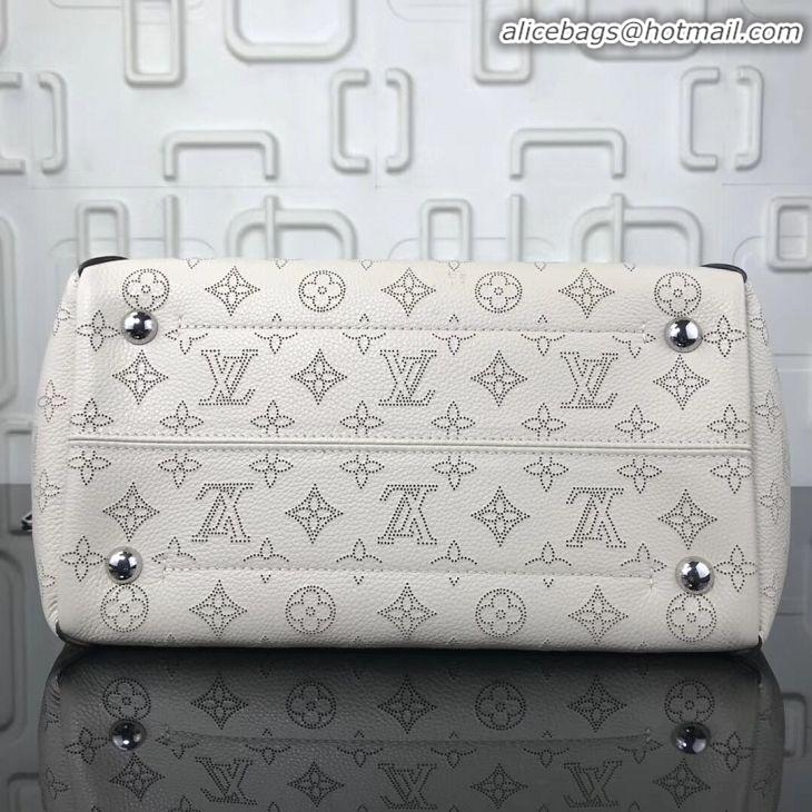 Luxury Classic Louis Vuitton Original Mahina Leather HINA Bag M53140 White