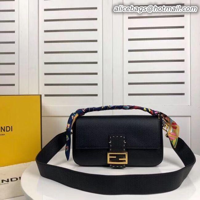 Discount Fashion Fendi BAGUETTE leather bag F2466 black