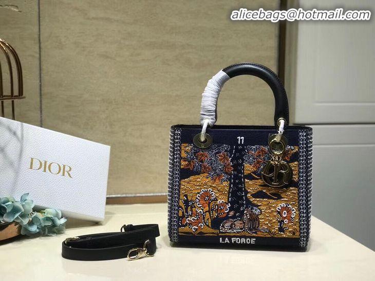 Grade Wholesale LADY DIOR embroidered cattle leather M0565-7