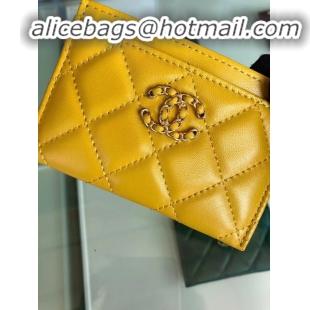 Sumptuous Discount Chanel 19 Card sleeve AP0731 yellow