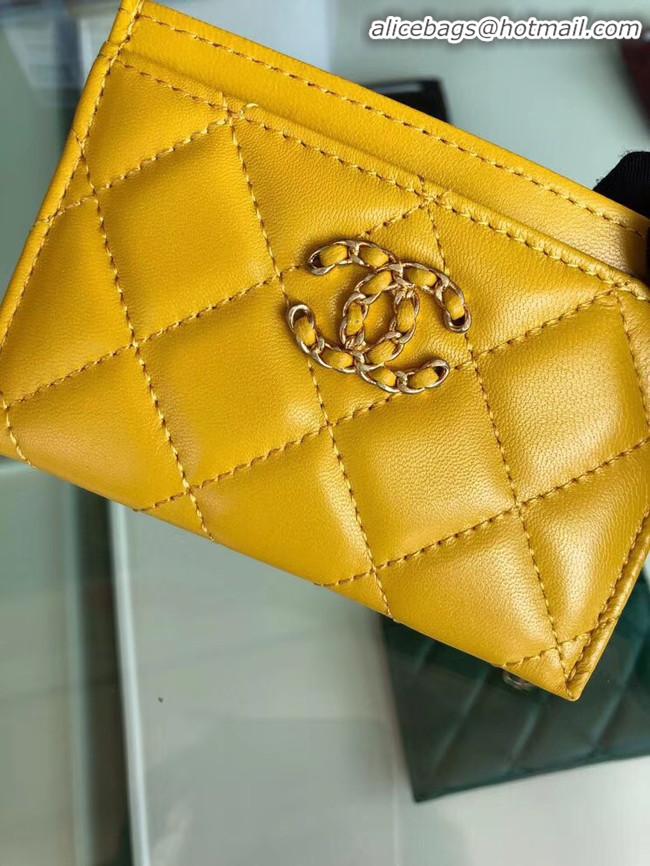 Sumptuous Discount Chanel 19 Card sleeve AP0731 yellow