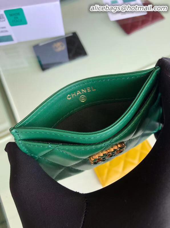 Top Quality Discount Chanel 19 Card sleeve AP0731 green