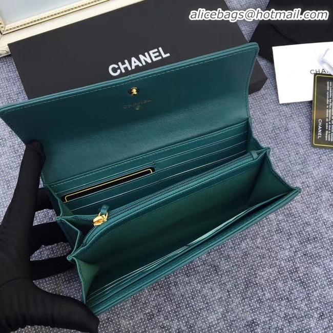 Grade Imitation Chanel sheepskin & Gold-Tone Metal Wallet AP0955 green