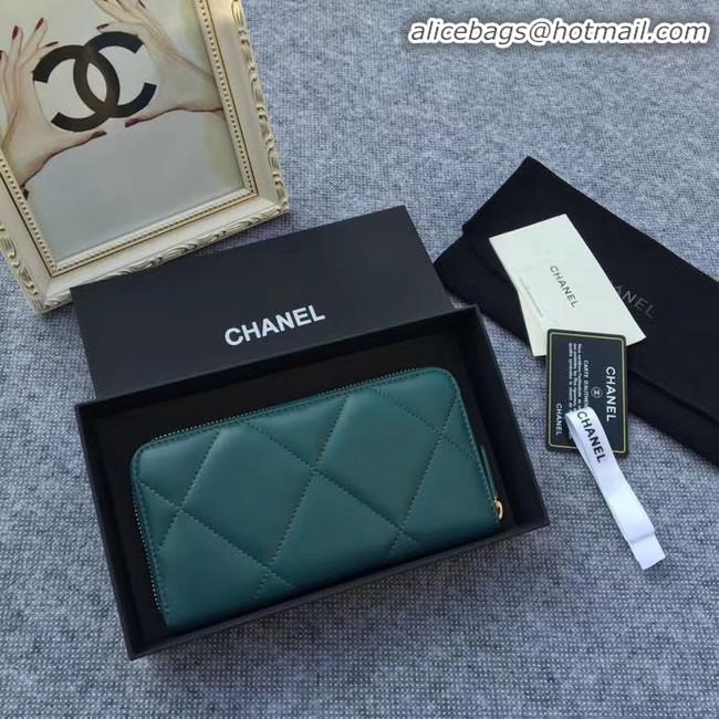 Unique Cheapest CHANEL 19 sheepskin & Gold-Tone Metal Wallet AP1063 green