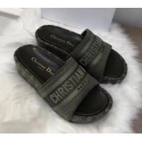 Best Quality Dior Dway Platform Slide Sandal in Embroidered Oblique Jacquard Canvas G31015 Green 2020